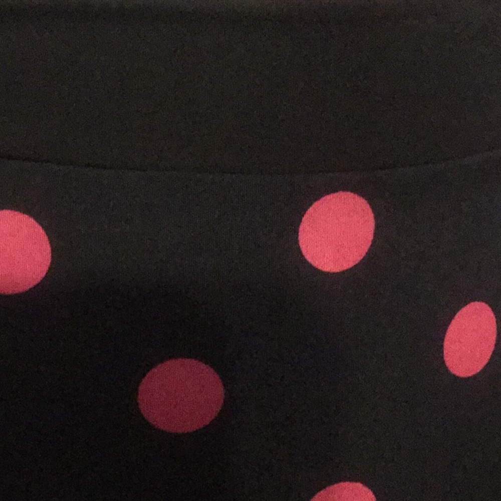 ❌DONATED❌Black Pink Fuchsia Polka Dot 2PC Skirt Set - Picture 7 of 9